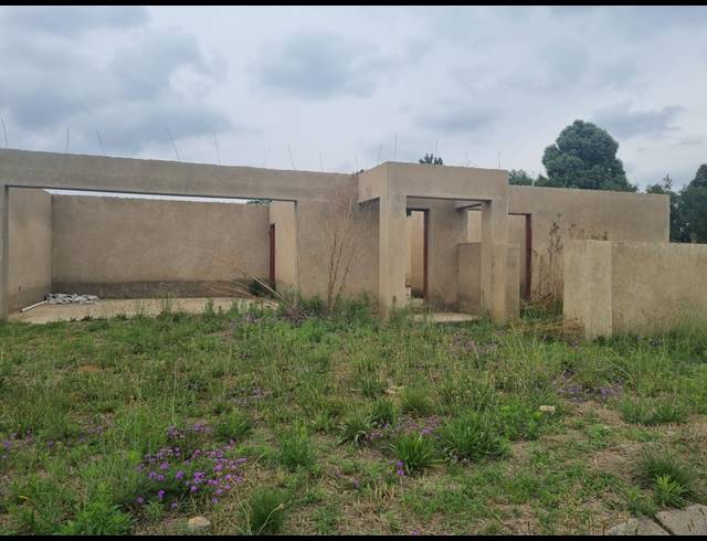 3 BEDROOM TOWNHOUSE FOR SALE IN ARCON PARK